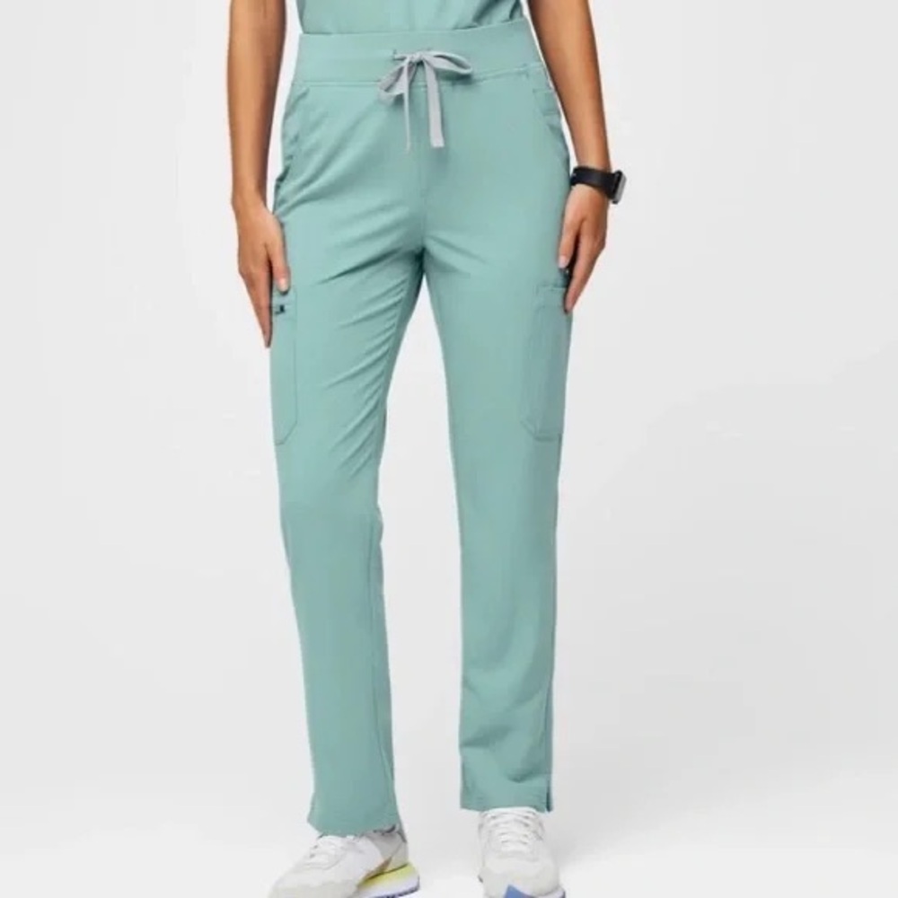 Wear FIGS - High Waisted Yola Skinny Scrub Pants - Seaglass - XS Tall
